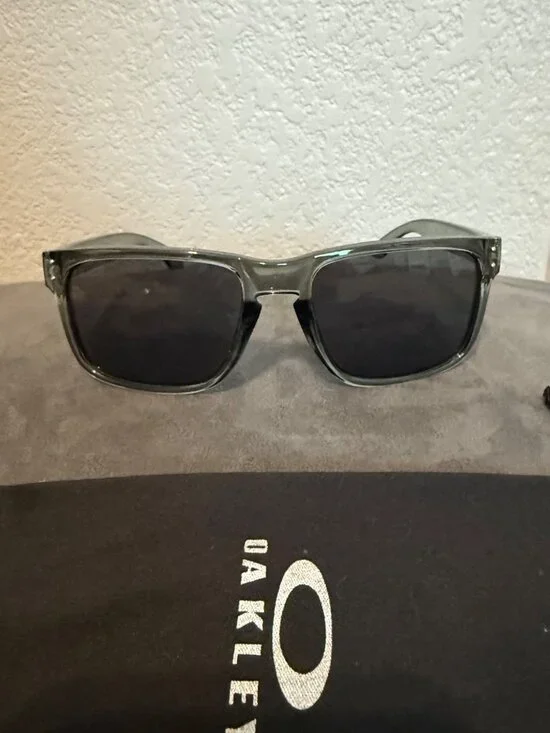 Oakley Holbrook Clear Frame Sunglasses 9102 - Picture 4 of 7